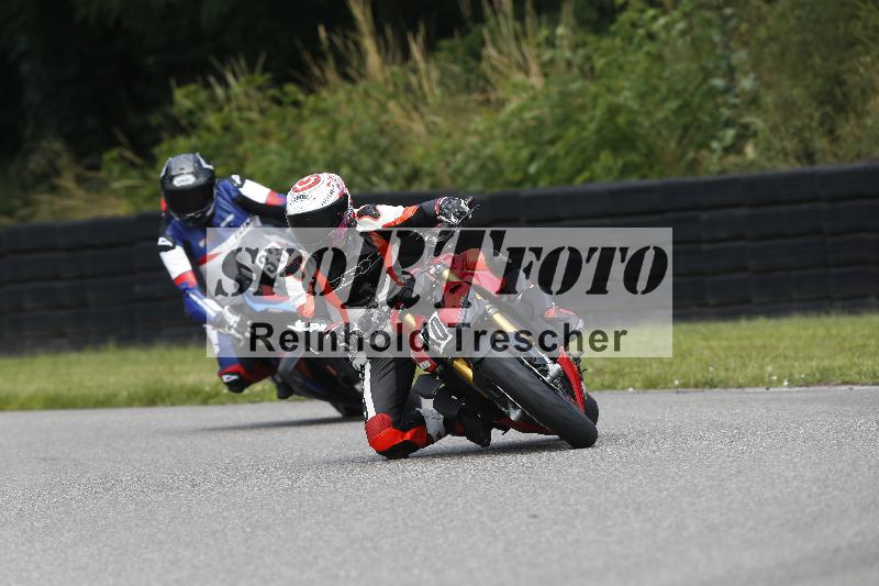/25 10.06.2025 MaxRacing ADR/Gruppe rot/33-1